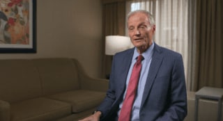 What strategies are available for dose management in STIVARGA patients?